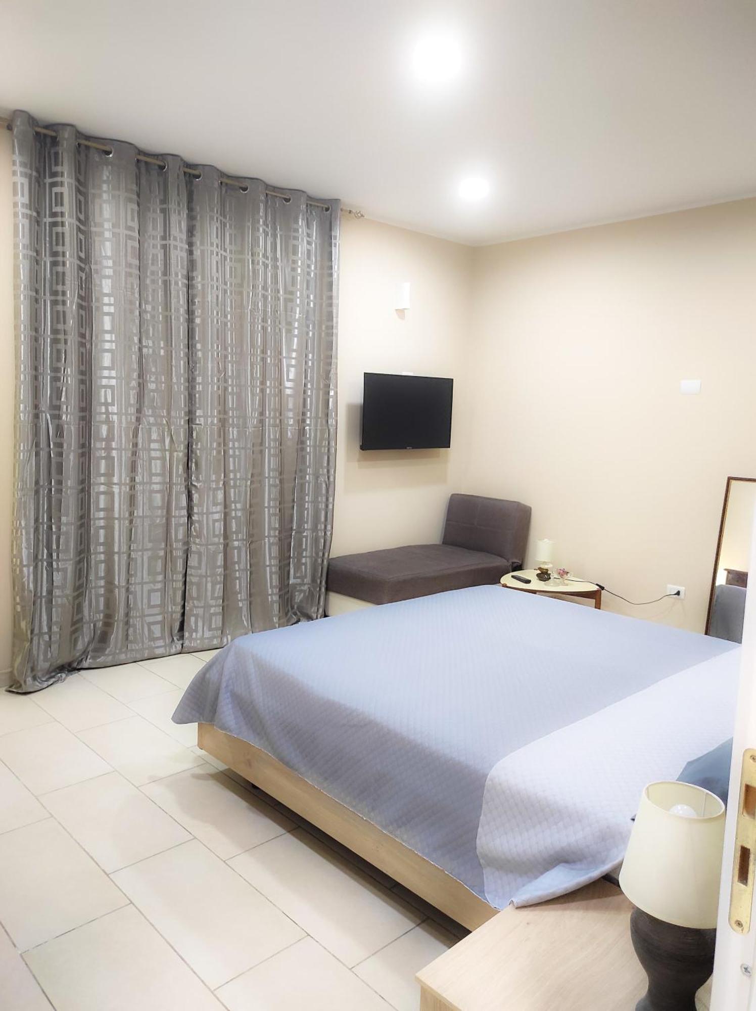 76 Avenue Suites Wi-Fi - Shuttle Reggio di Calabria Zewnętrze zdjęcie