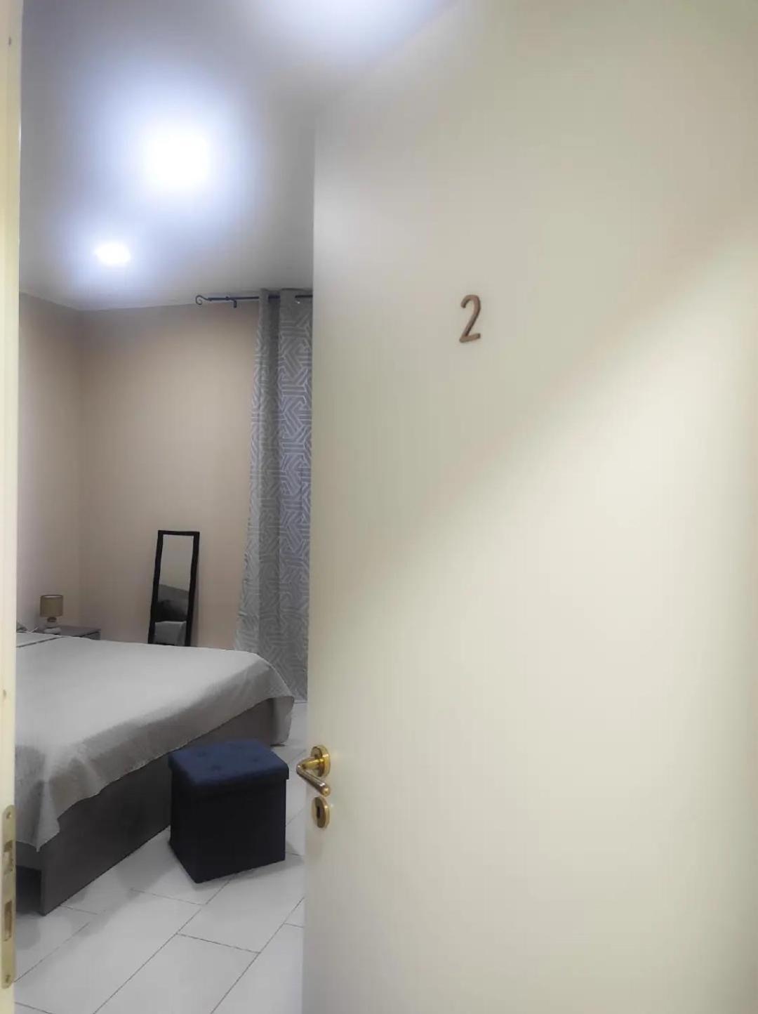 76 Avenue Suites Wi-Fi - Shuttle Reggio di Calabria Zewnętrze zdjęcie